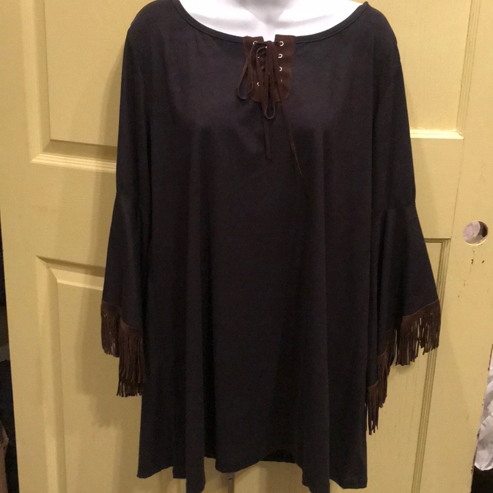 🎀BRAND NEW FROM BOUTIQUE🎀 Black suede top
